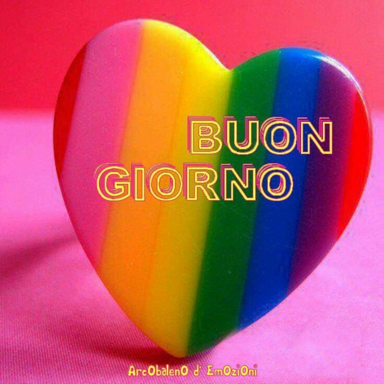 Buon Giorno con un cuore color arcobaleno